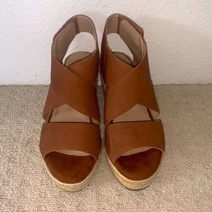 Naturalizer SOUL Oshay wedge sole brown